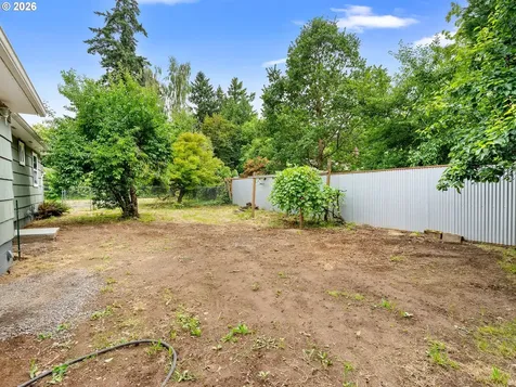 6481 SE 142nd Avenue Portland OR 97236