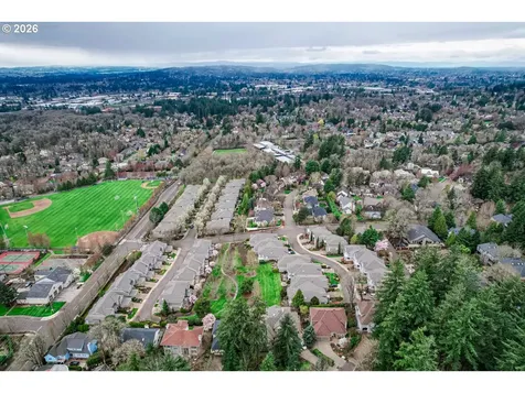 4728 Cambridge Court Lake Oswego OR 97035