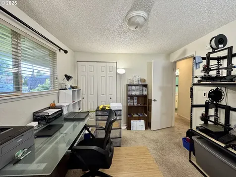 397 River Loop 2 Eugene OR 97404