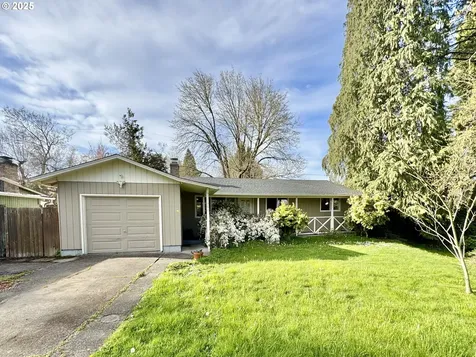 397 River Loop 2 Eugene OR 97404