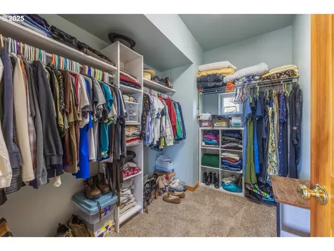 2425 E 14th Street The Dalles OR 97058
