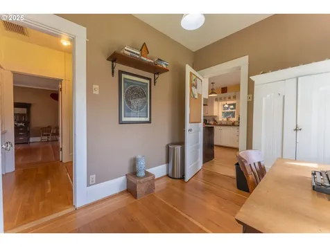 423 SE 47th Avenue Portland OR 97215
