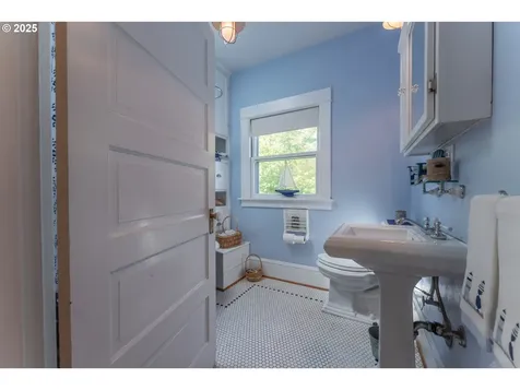 423 SE 47th Avenue Portland OR 97215