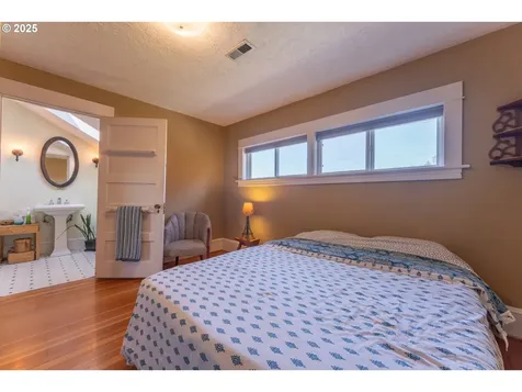 423 SE 47th Avenue Portland OR 97215