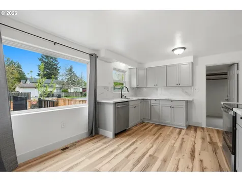 1350 SE 117th Avenue Portland OR 97216