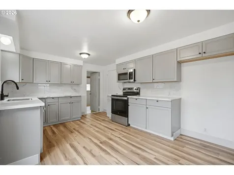1350 SE 117th Avenue Portland OR 97216
