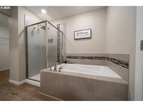 15414 NE 72nd Way Vancouver WA 98682