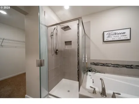 15414 NE 72nd Way Vancouver WA 98682
