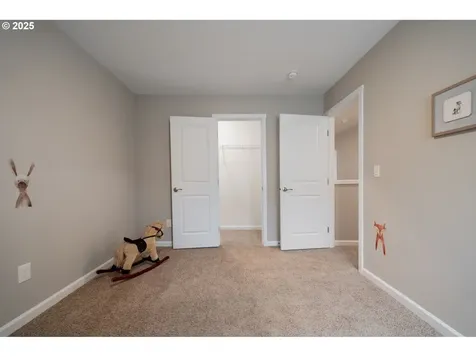 15414 NE 72nd Way Vancouver WA 98682