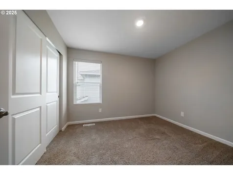 15414 NE 72nd Way Vancouver WA 98682