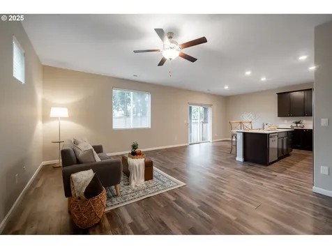 15414 NE 72nd Way Vancouver WA 98682