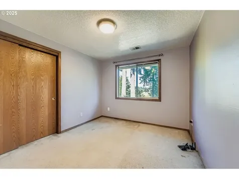 19595 S Fischers Mill Road Oregon City OR 97045