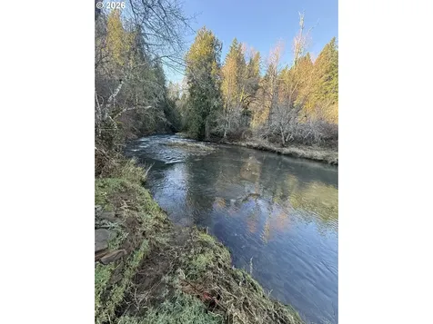 19595 S Fischers Mill Road Oregon City OR 97045