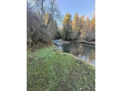 19595 S Fischers Mill Road Oregon City OR 97045