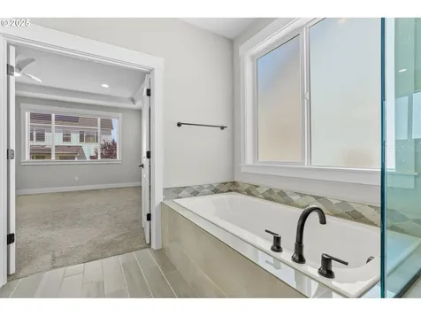 7793 NW 166th Avenue Portland OR 97229