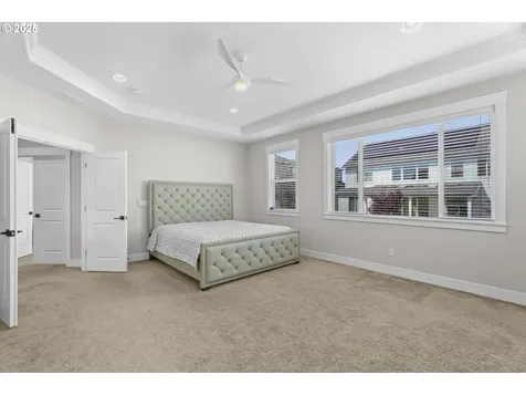 7793 NW 166th Avenue Portland OR 97229