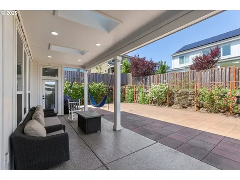 7793 NW 166th Avenue Portland OR 97229