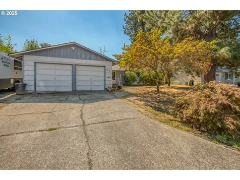 18132 SW Sandra Lane Beaverton OR 97003