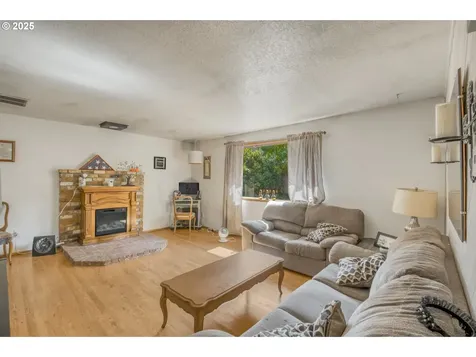 18132 SW Sandra Lane Beaverton OR 97003
