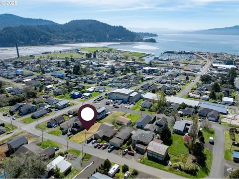 607 Evergreen Avenue Garibaldi OR 97118
