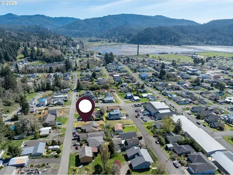 607 Evergreen Avenue Garibaldi OR 97118