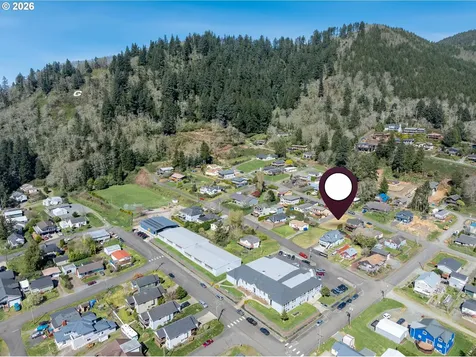 607 Evergreen Avenue Garibaldi OR 97118