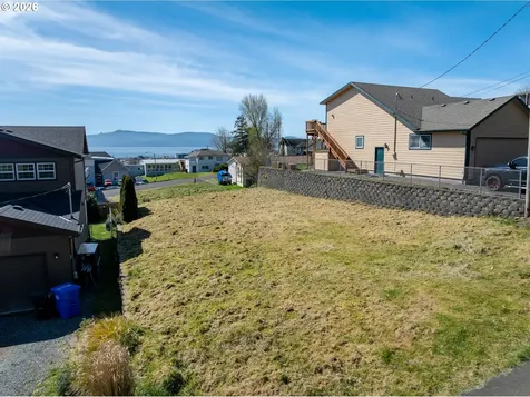 607 Evergreen Avenue Garibaldi OR 97118