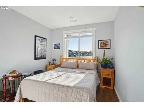 130 Zephyr Drive Silver Lake WA 98645