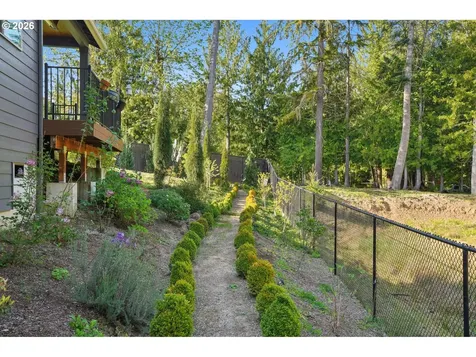 130 Zephyr Drive Silver Lake WA 98645