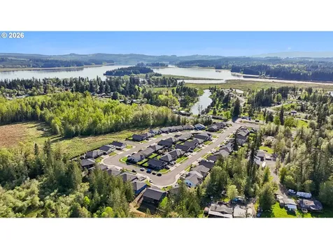 130 Zephyr Drive Silver Lake WA 98645