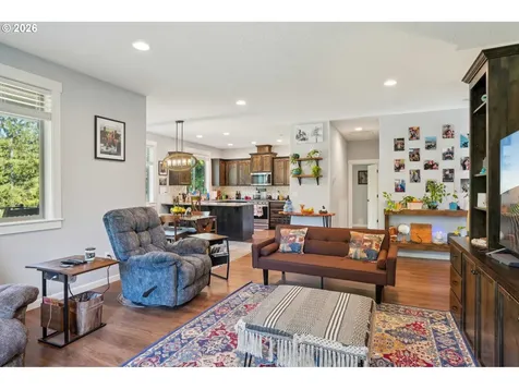 130 Zephyr Drive Silver Lake WA 98645