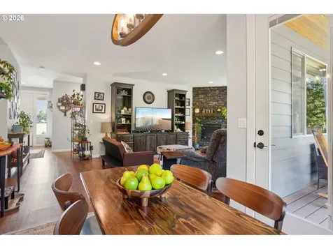 130 Zephyr Drive Silver Lake WA 98645