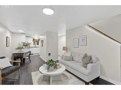 94 Cervantes Circle Lake Oswego OR 97035