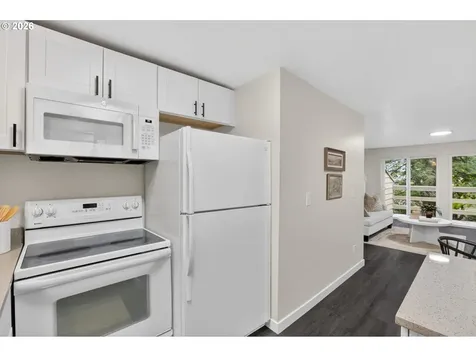 94 Cervantes Circle Lake Oswego OR 97035