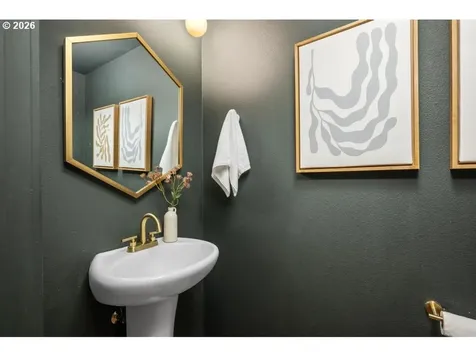 13614 SW Capulet Lane Portland OR 97224