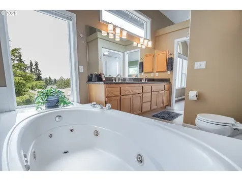 3982 Monroe Street Eugene OR 97405