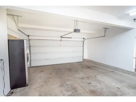 3982 Monroe Street Eugene OR 97405