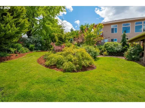 3982 Monroe Street Eugene OR 97405