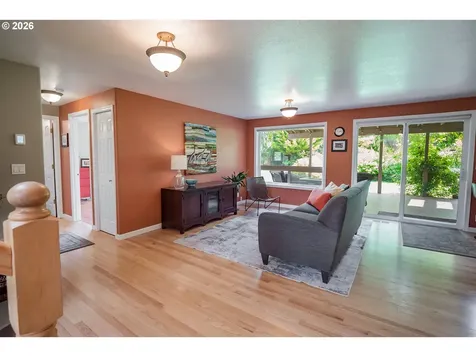 3982 Monroe Street Eugene OR 97405