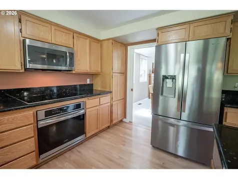 3982 Monroe Street Eugene OR 97405