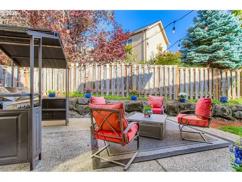 3782 NW Hilton Head Terrace Portland OR 97229