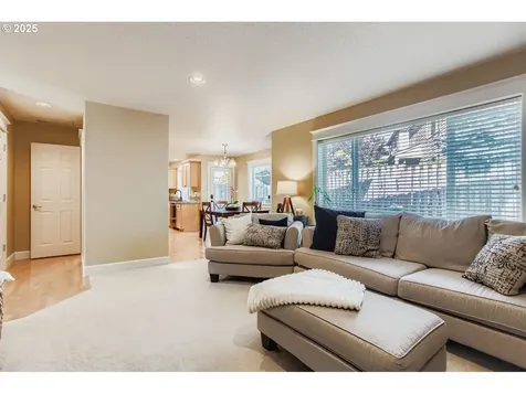3782 NW Hilton Head Terrace Portland OR 97229