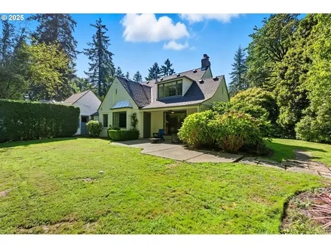 10950 S Aventine Avenue Portland OR 97219