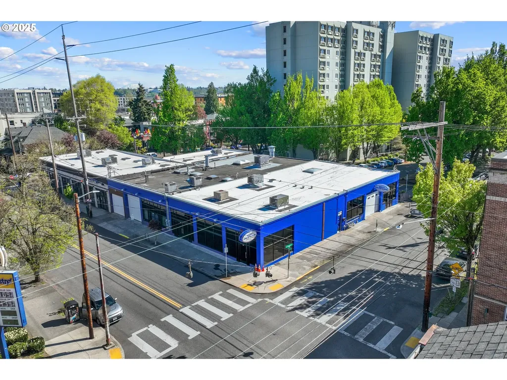 1100 NW 21st Avenue Portland OR 97209