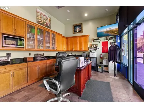 1100 NW 21st Avenue Portland OR 97209