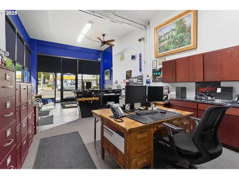 1100 NW 21st Avenue Portland OR 97209