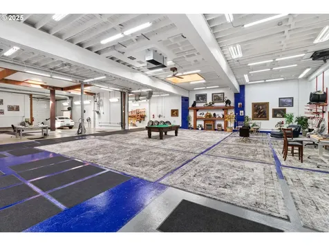 1100 NW 21st Avenue Portland OR 97209