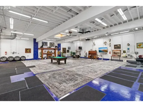 1100 NW 21st Avenue Portland OR 97209