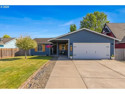 187 Balboa Loop Kelso WA 98626