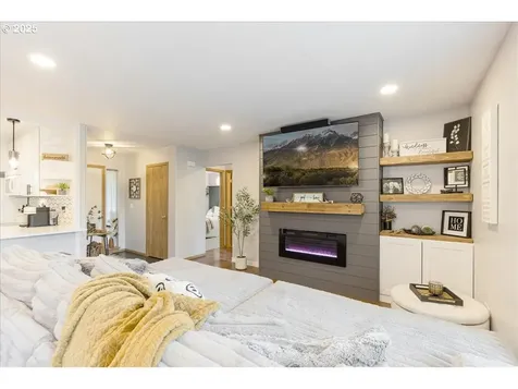 187 Balboa Loop Kelso WA 98626